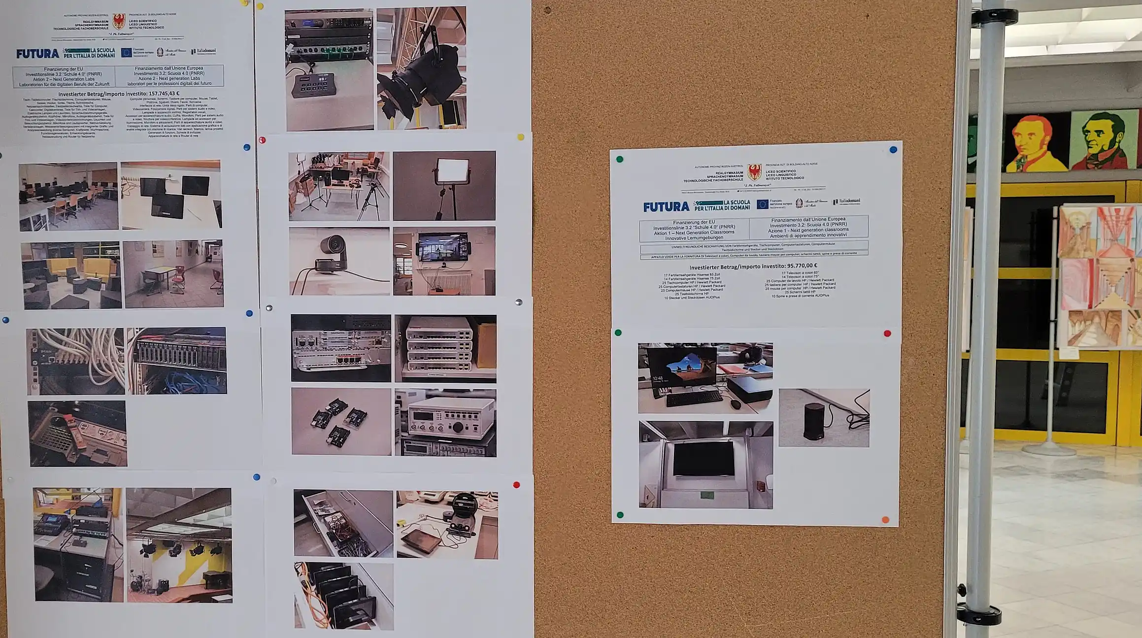 PNRR Werbeplakat in der Schule